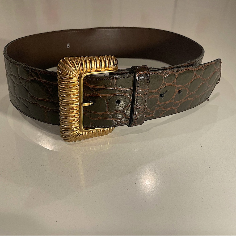 Chunky Gold Tone Buckle Faux Crocodile Skin Belt Women’s Size Small Vintage